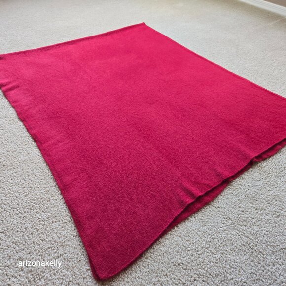 Knit Cashmere Scarf/Wrap Red - Picture 6 of 15